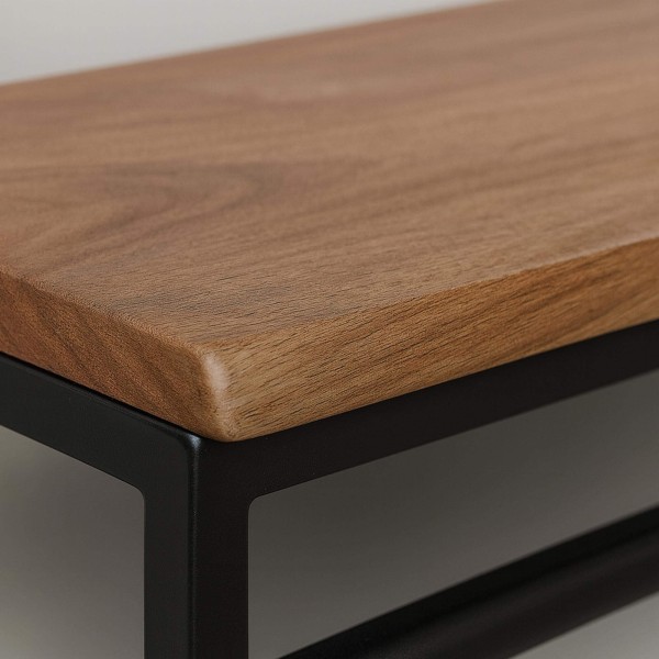 Wandgarderobe aus Holz und Metall im industriellen Stil – Custom