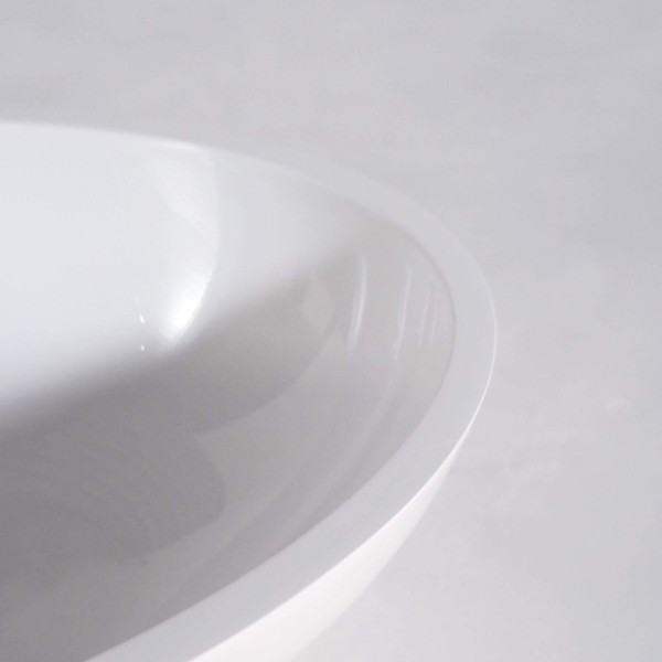 Ovales Aufsatzwaschbecken aus Keramik, glänzend weiß – Vase