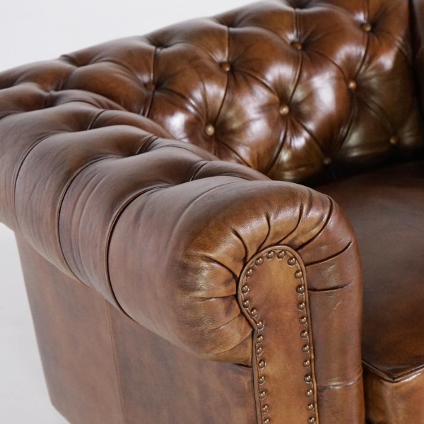 Chesterfield-Sessel aus echtem Leder – Edward