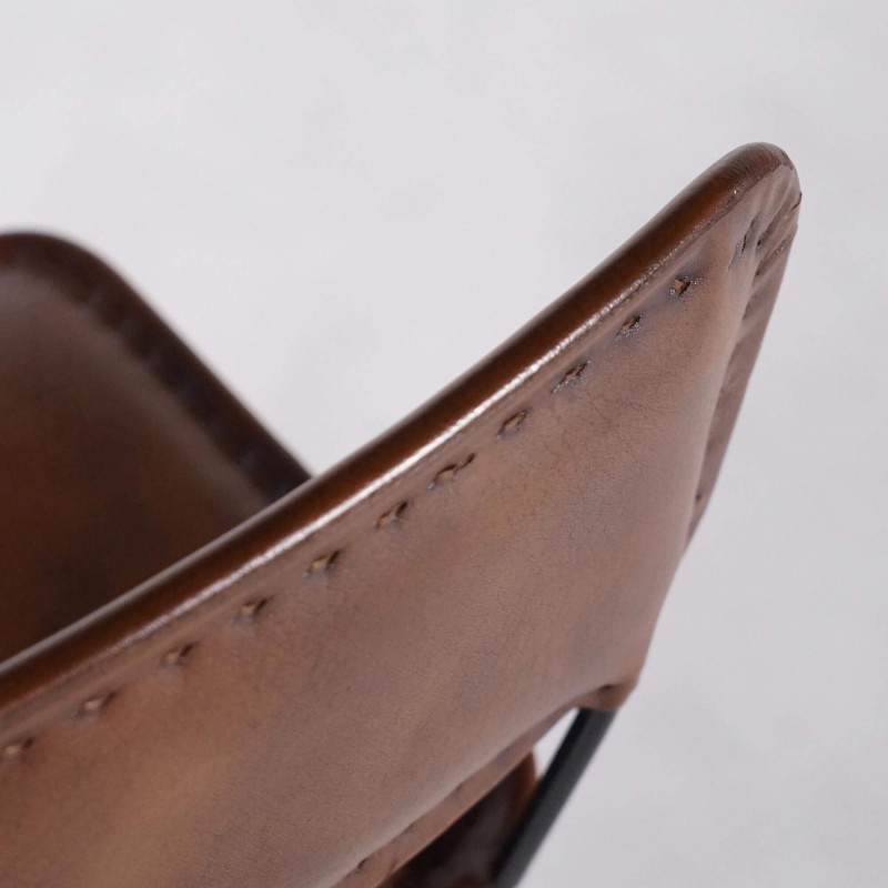Design Barstuhl aus braunem Leder