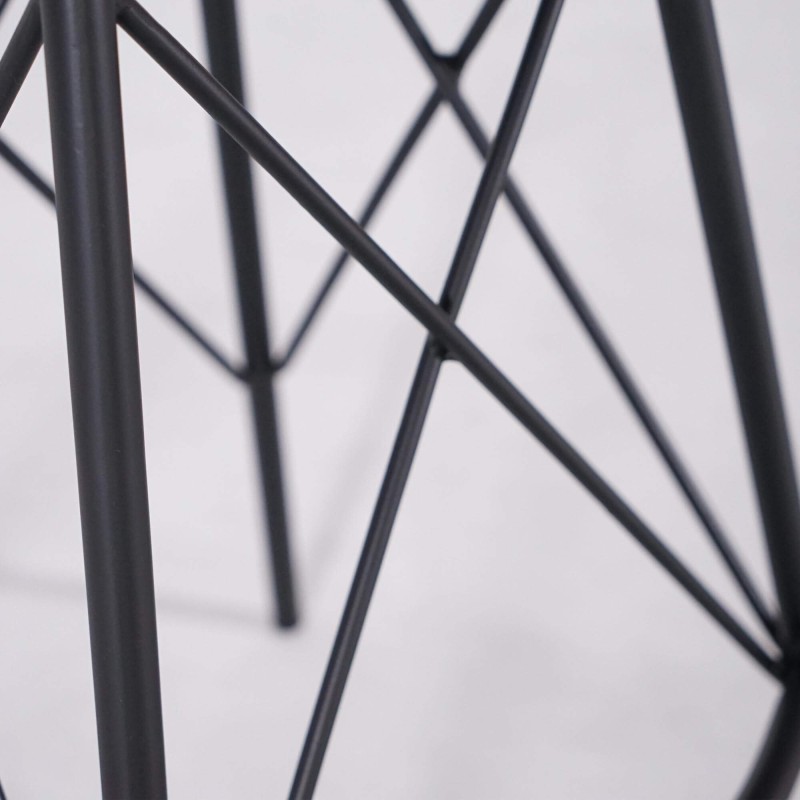 Design Barstuhl aus braunem Leder