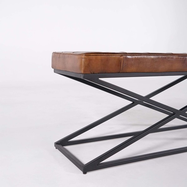 Bank aus Naturleder und Metall - Clay