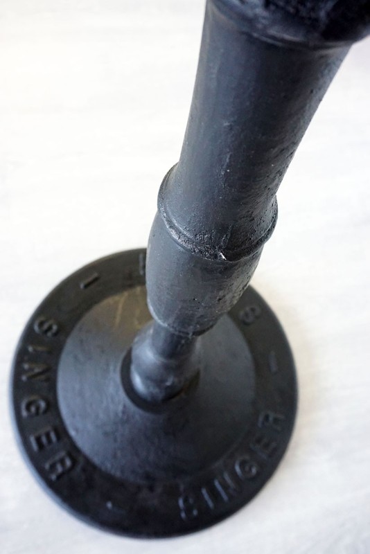 Hoher Bistro-Restauranttisch quadratisch 70 cm