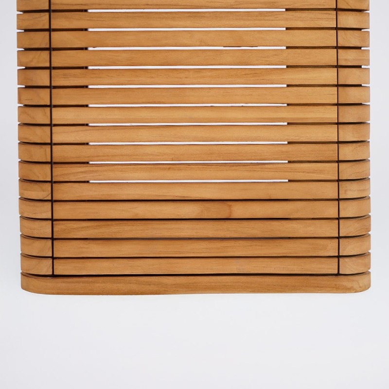 Hängendes Badmöbel aus Teakholz - Lattis