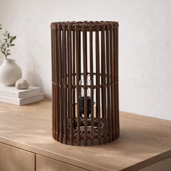 Tischlampe aus natürlichem Rattan - Rihu