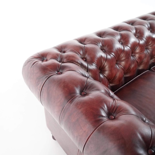 Chesterfield-Sofa aus bordeauxfarbenem Echtleder, 2-Sitzer - Edward