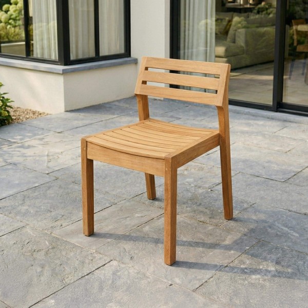 Gartenstuhl für den Außenbereich aus Teakholz - Roku