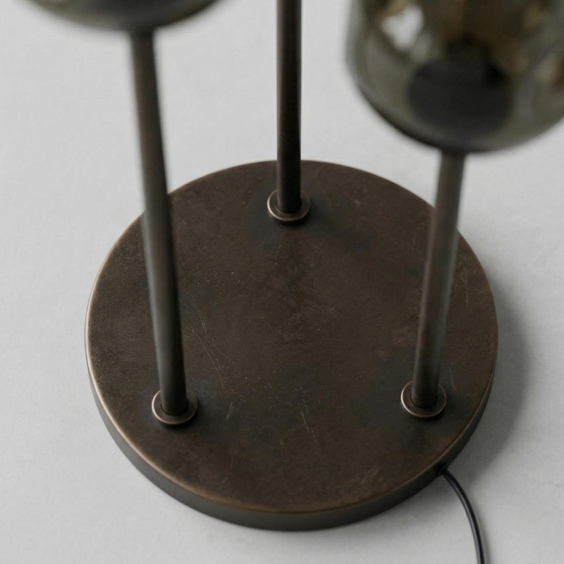 Stehlampe im industriellen Stil aus Metall mit Glaslampenschirmen – Caleo
