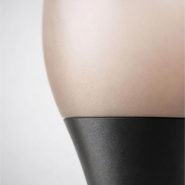 Stehlampe aus braunem Metall mit Schirm aus Opalglas - Barton