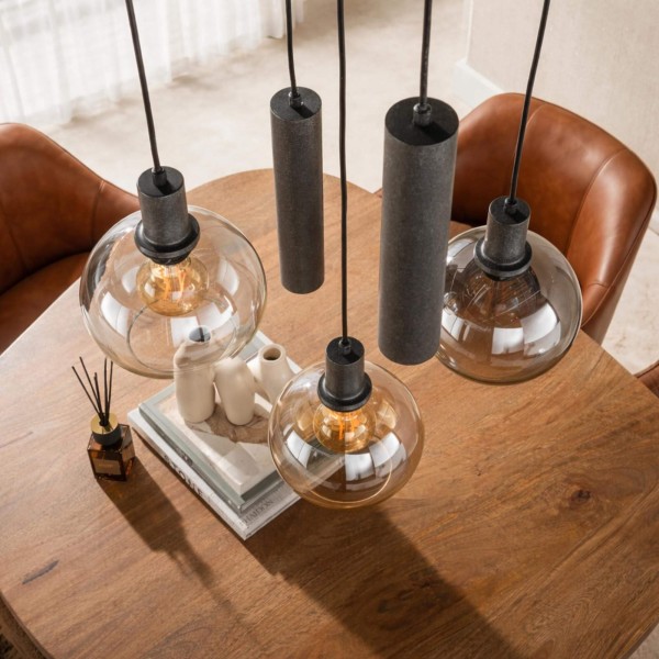 Pendelleuchte mit Glasschirm und schwarzem Metall - Sfera