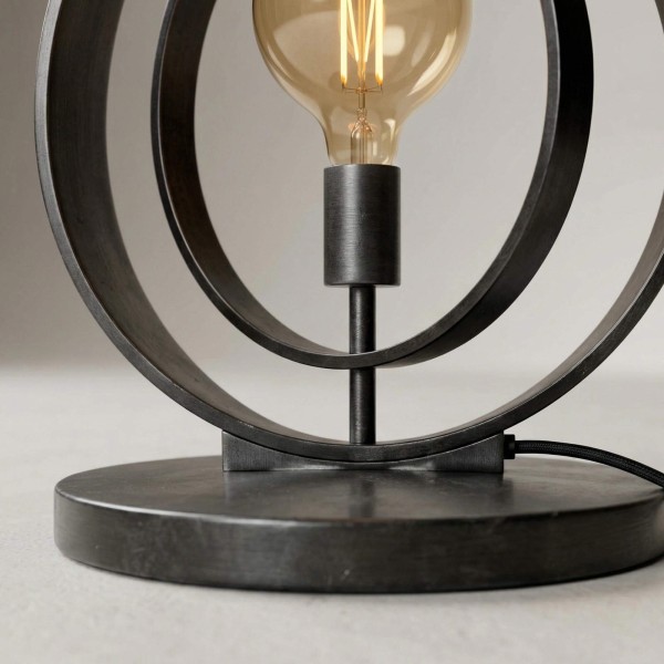 Industrielle Wohnzimmer-Stehlampe aus Metall - Altis