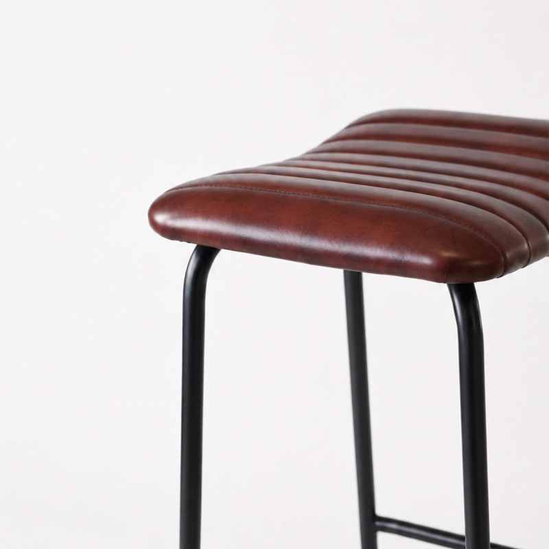 Hoher Hocker aus Naturleder und Metall