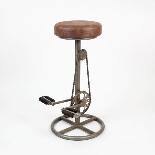 Industrieller Barhocker mit Pedalen