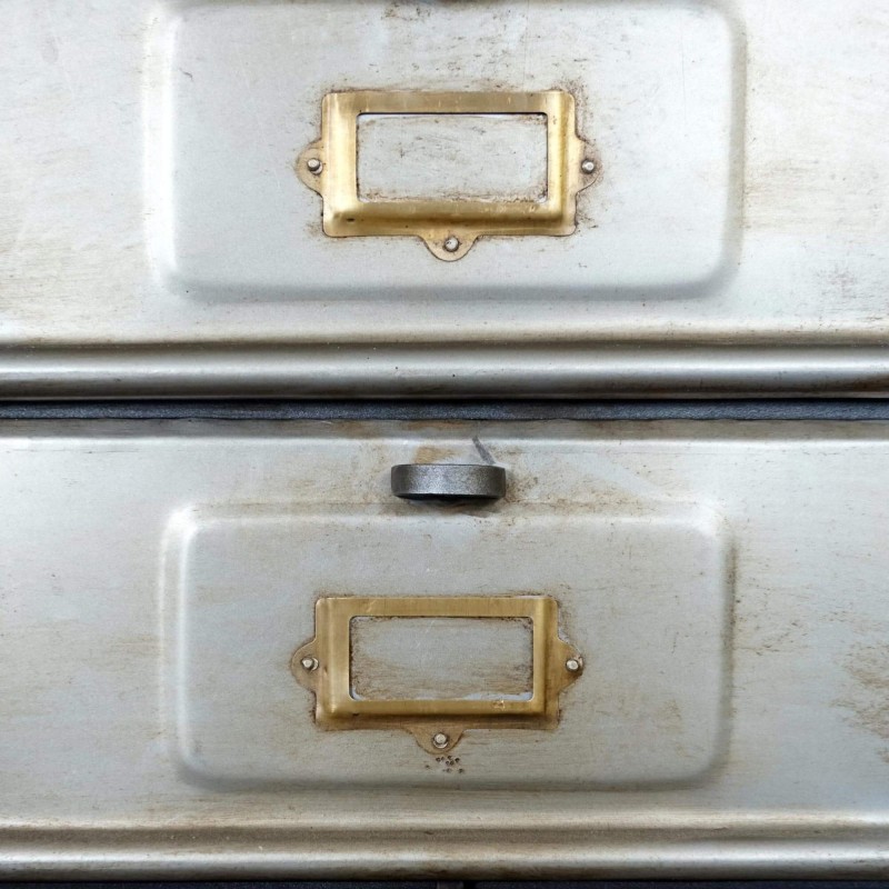 Industrielle Tischablage aus Metall