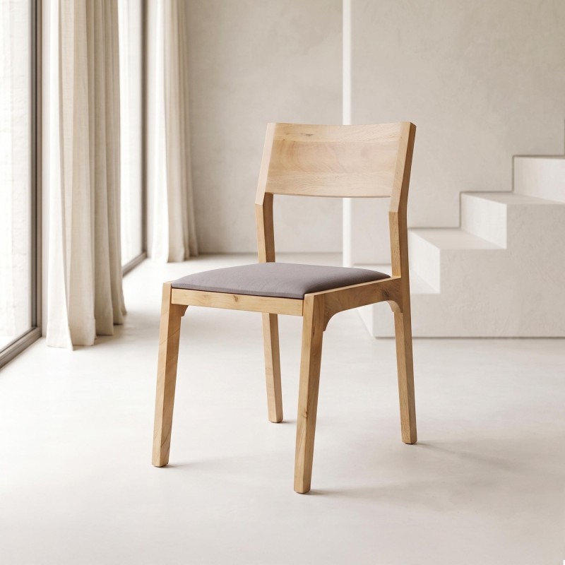 Stuhl aus Naturholz und grauem Stoff - Elegance