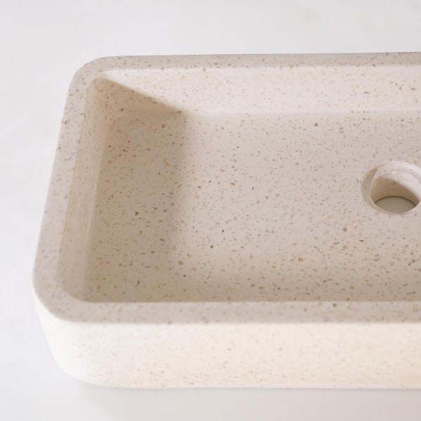Rechteckiges Badezimmer-Aufsatzwaschbecken aus weißem Terrazzo 60 x 30 cm - Motu