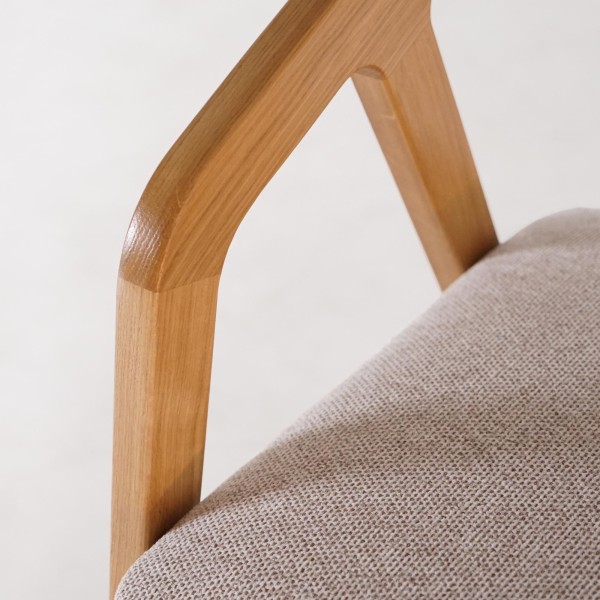 Esszimmerstuhl mit Wiener Geflecht-Rückenlehne und beige Stoff – Seren
