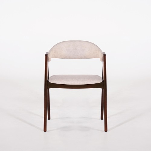 Stuhl aus Buchenholz mit Nussbaum-Finish und beigem Bouclé-Stoff - Lykke