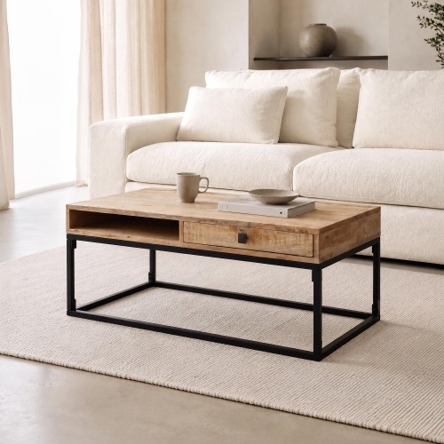 Couchtisch aus massivem Mangoholz mit Metallgestell