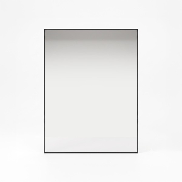 Rechteckiger Badezimmerspiegel mit schwarzem Metallrahmen 70 x 90 cm