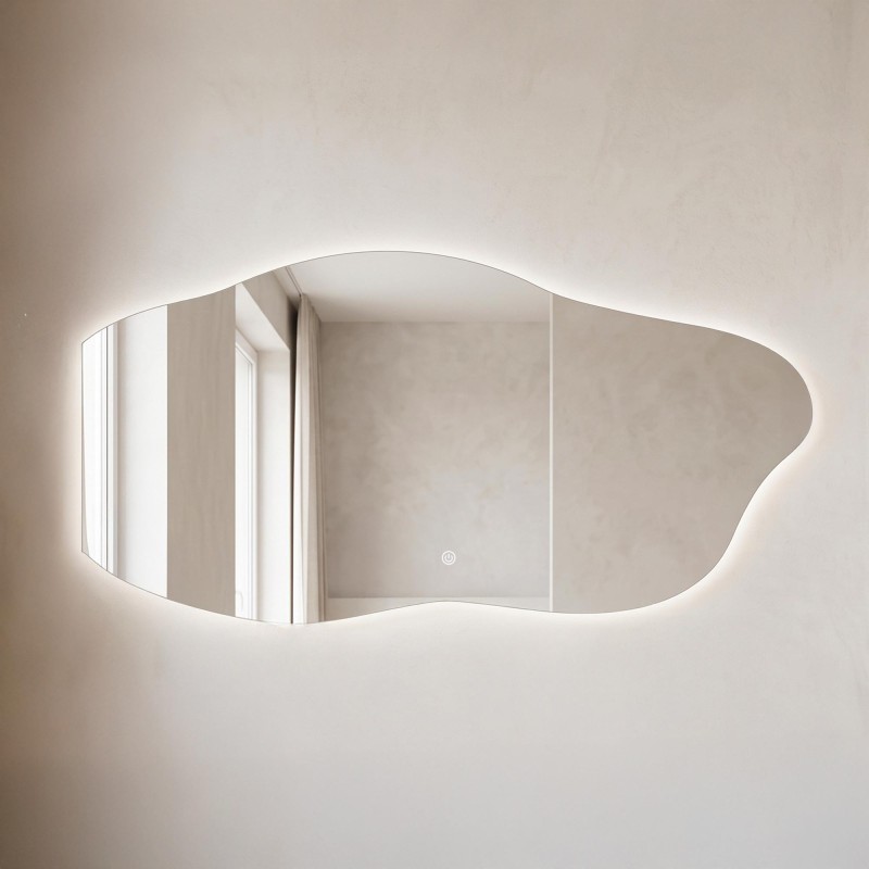 Organischer Badezimmerspiegel mit LED-Beleuchtung 120 x 60 cm