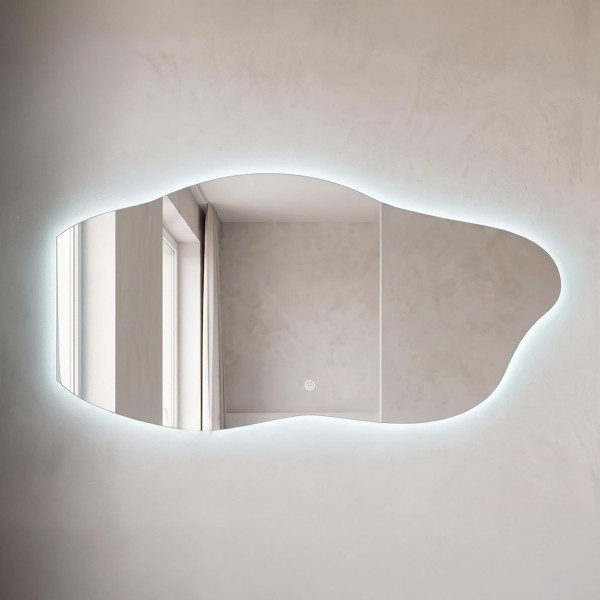 Organischer Badezimmerspiegel mit LED-Beleuchtung 120 x 60 cm