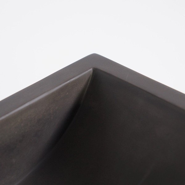 Kleines Wandwaschbecken aus Beton für das Gäste-WC - Core