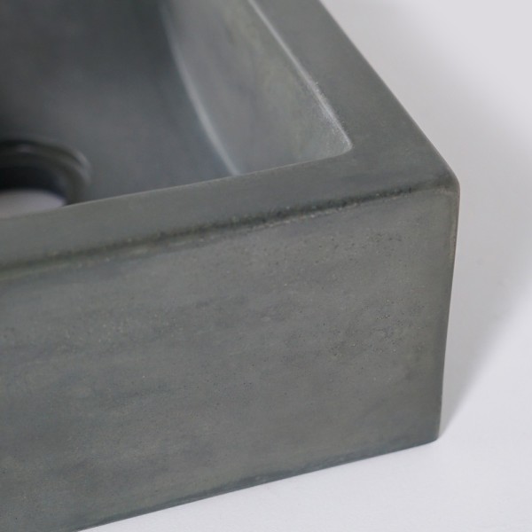 Kleines Wandwaschbecken aus Beton für das Gäste-WC - Core