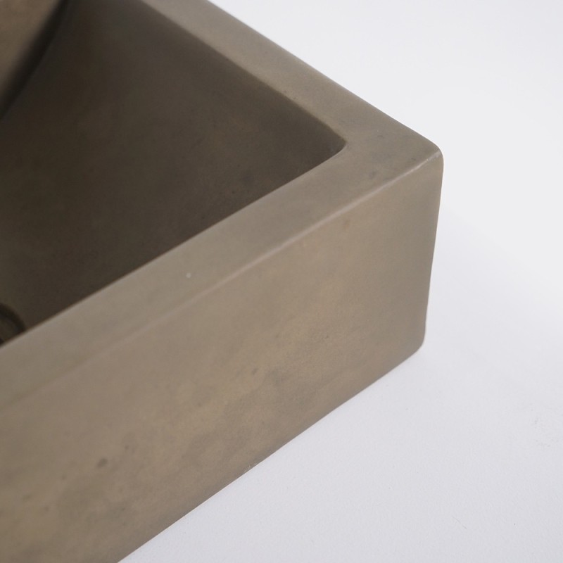Kleines Wandwaschbecken aus Beton für das Gäste-WC - Core