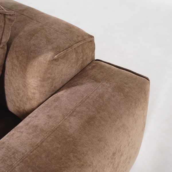 5-Sitzer-Ecksofa mit Recamiere links und integriertem Couchtisch - Olya