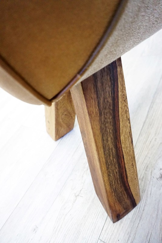 Sitzbank aus Leder und Stoff