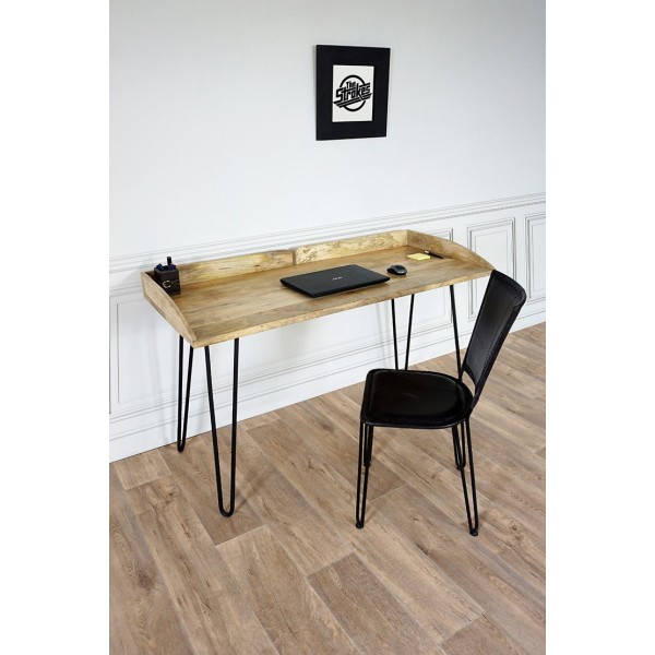 Industrieller Schreibtisch aus Holz und Metall