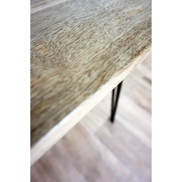 Industrieller Schreibtisch aus Holz und Metall