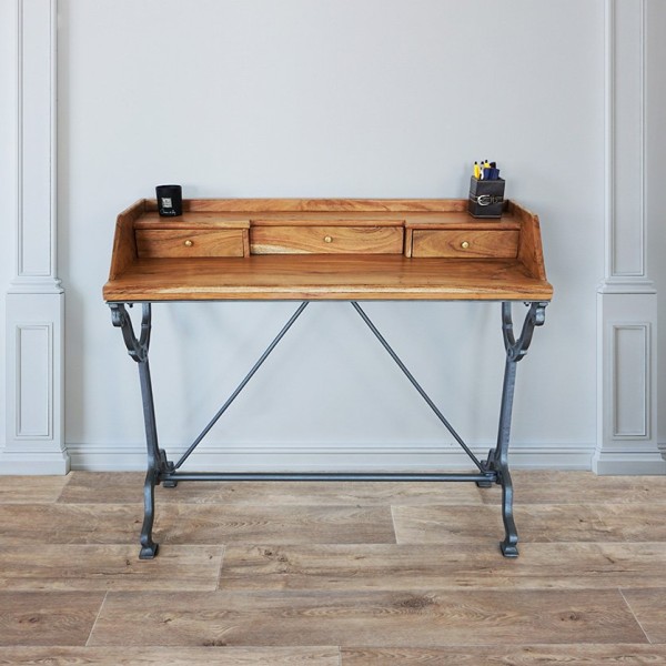 Konsole aus Holz und Metall