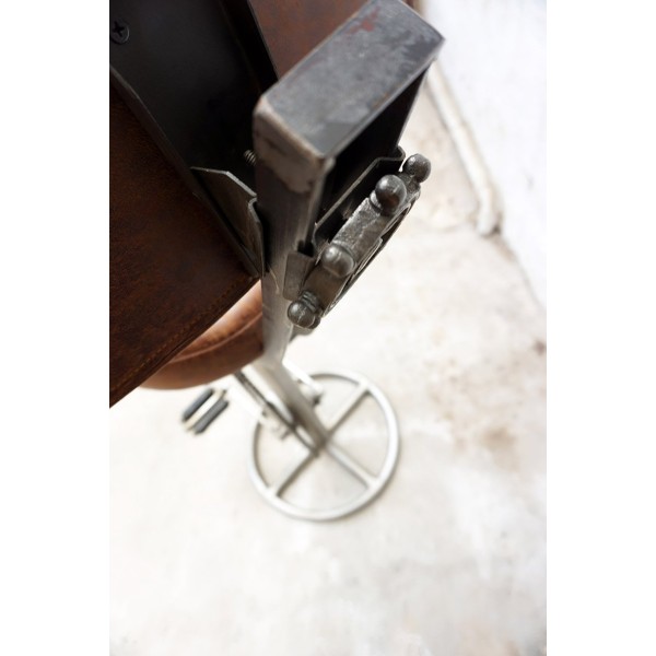 Pedal-Barhocker mit Rückenlehne