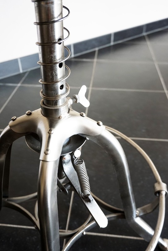 Industrieller Hocker aus Leder