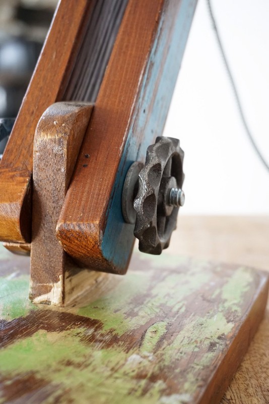 Industrielle Tischlampe recycled