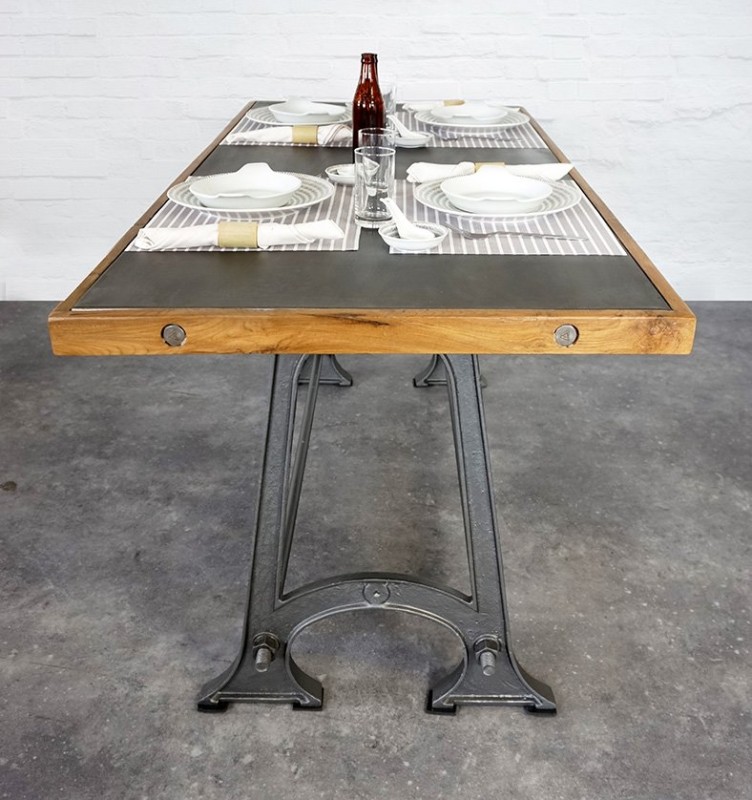 Industrieller Esstisch mit Metallplatte 160 cm
