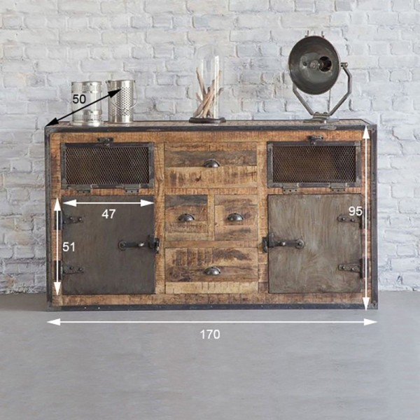 Industrielles Sideboard mit Türen in antikem Finish