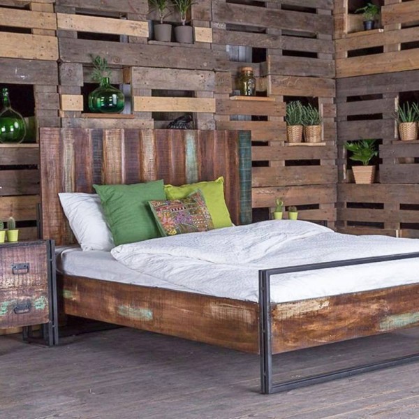 Industrielles 2-Sitzer-Bett aus recyceltem Holz
