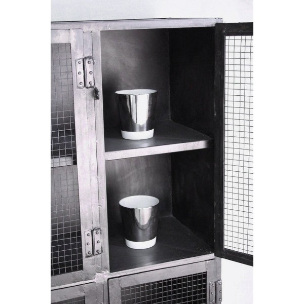 Industrieller Geschirrschrank