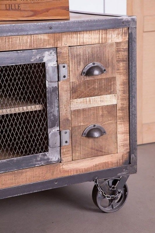 Industrielles TV-Möbel mit 4 Schubladen in Antik-Finish