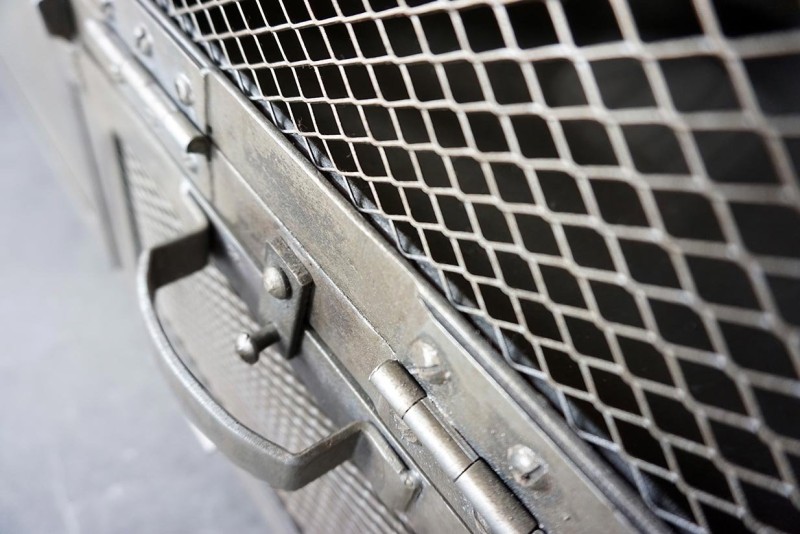 Industrielles TV-Möbel Holz & Metall