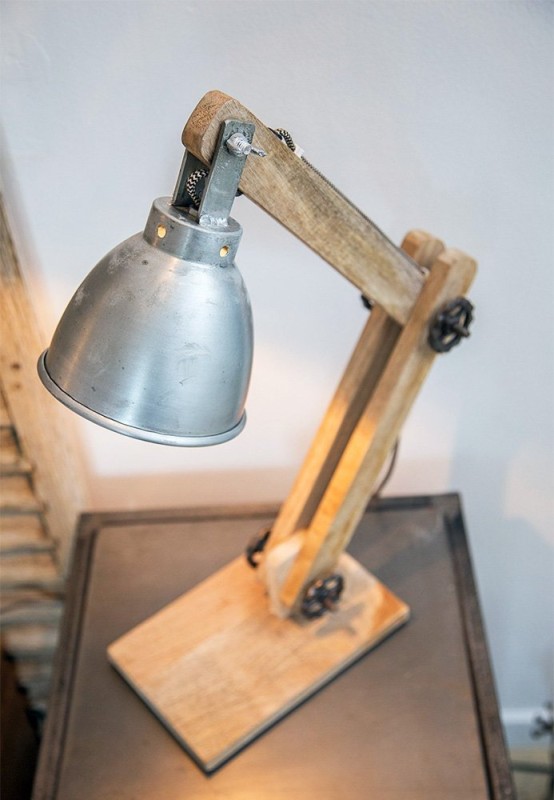 Skandinavische Industrie-Tischlampe Genius