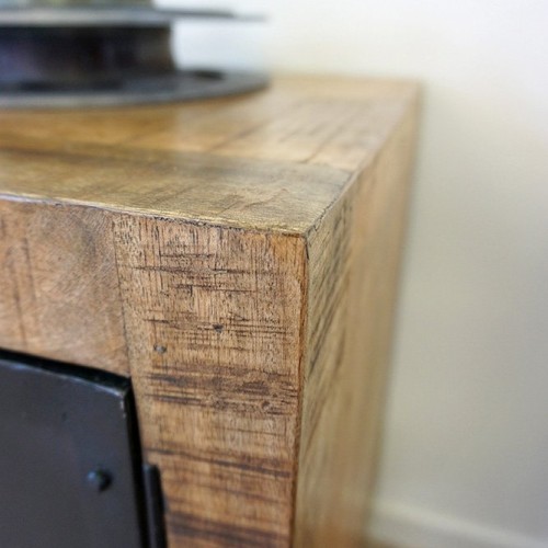 TV-Möbel aus Holz & Metall BROOKLYN 115 cm
