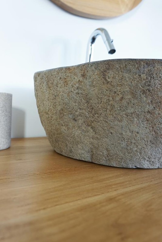 Freistehendes Badezimmerwaschbecken aus Stein - River Stone