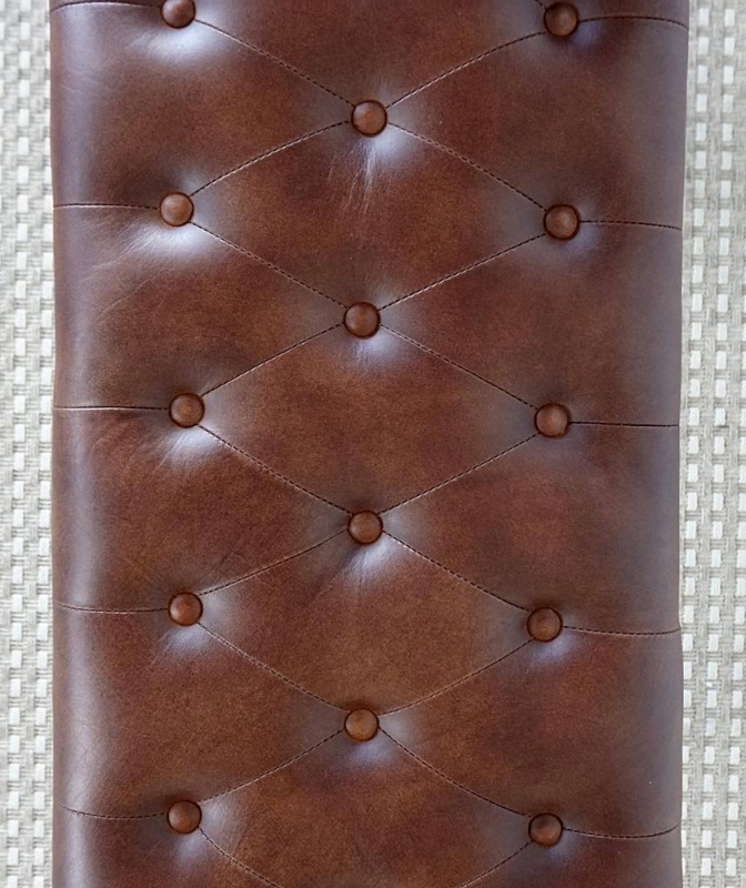 Bank aus Leder und Metall - Roma