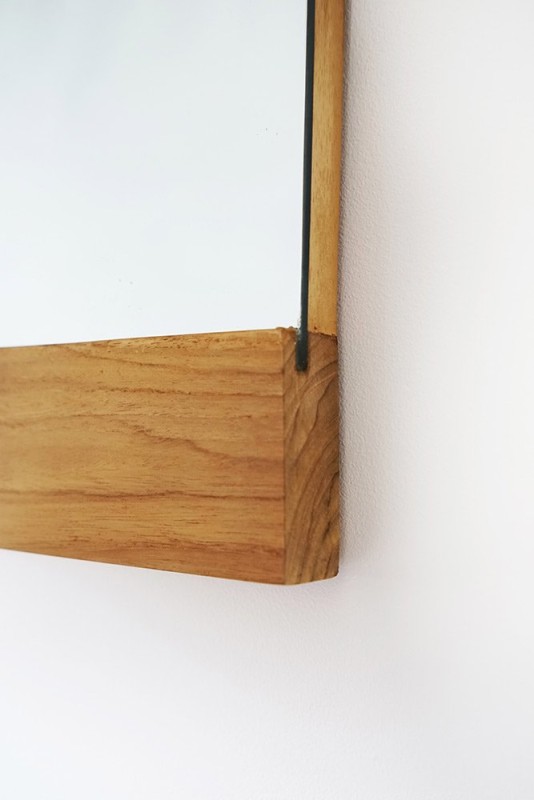 Rechteckiger Spiegel 80 cm mit L-förmigem Rahmen