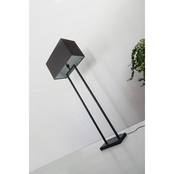 Stehlampe aus Metall und Stoff - Antwerpen