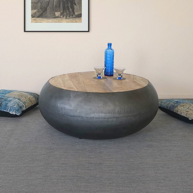 Runder Couchtisch aus Holz und Metall - Essential